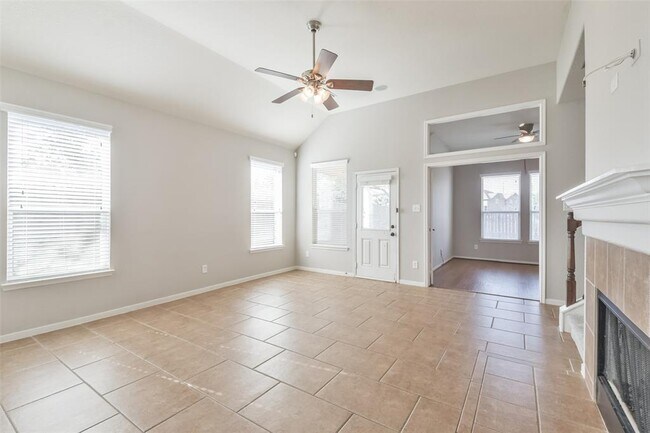 Building Photo - 15303 Paxton Landing Ln