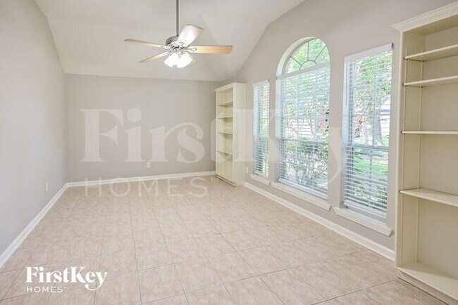 Building Photo - 11906 Knoll Bend Ct