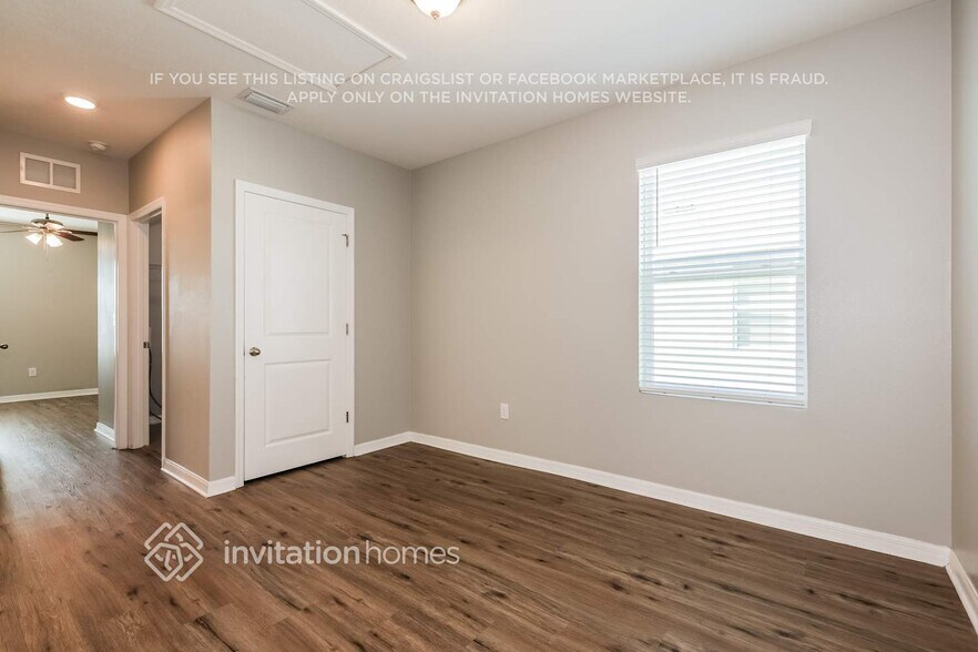 Building Photo - 4817 Silver Topaz St