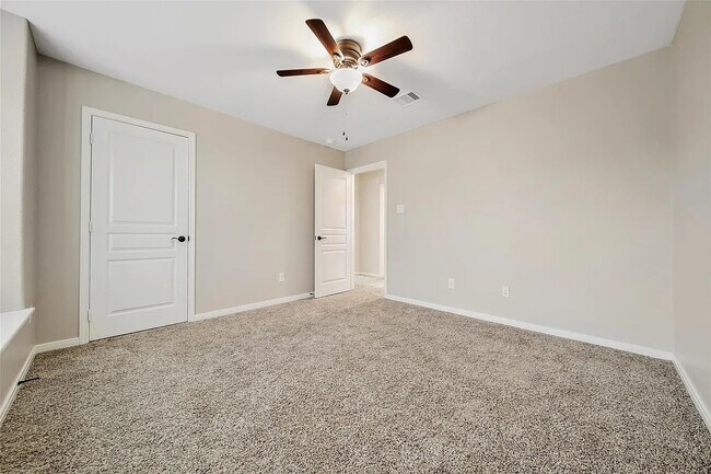 Building Photo - 28723 Baughman Ridge Dr