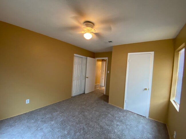 Building Photo - Freshly Renovated 3 Bedroom Home for Lease in North Shreveport