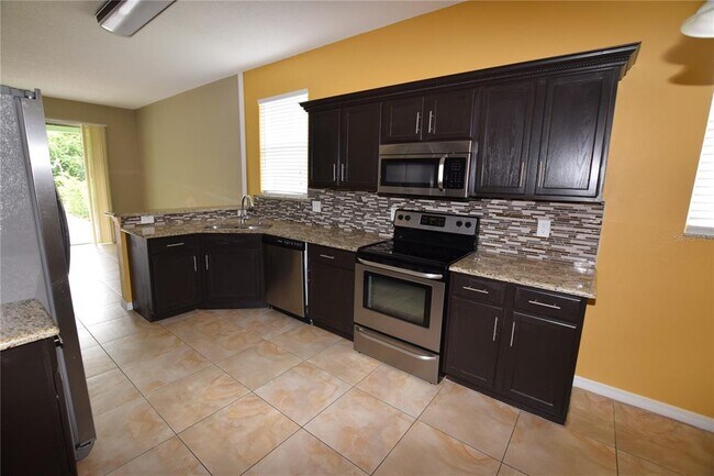 Building Photo - 1051 N Breeze Ct