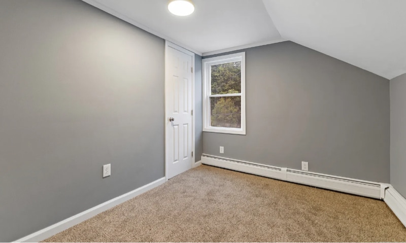 Building Photo - 32 Christine St