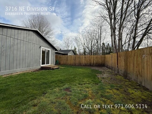 Building Photo - 3716 NE Division St