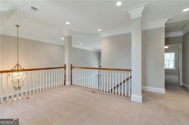Building Photo - 115 Wolf Willow Ct