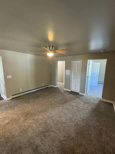 Building Photo - 1026 S 3rd Ave