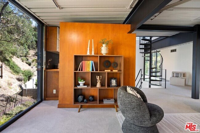 Building Photo - 4046 Stoneybrook Dr