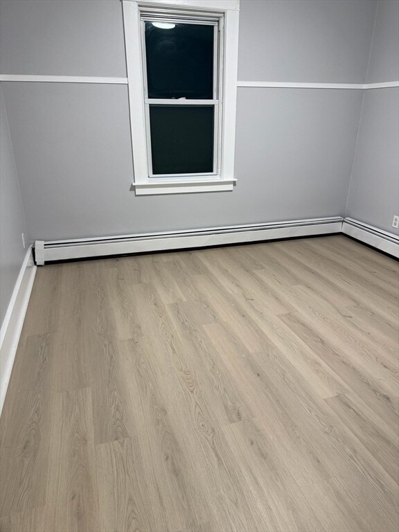 Building Photo - 423 Worcester St