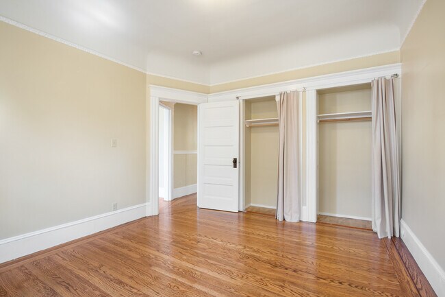 Bedroom 1 Closets - 1805 Church St
