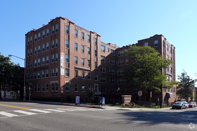 Building Photo - Juniper Courts