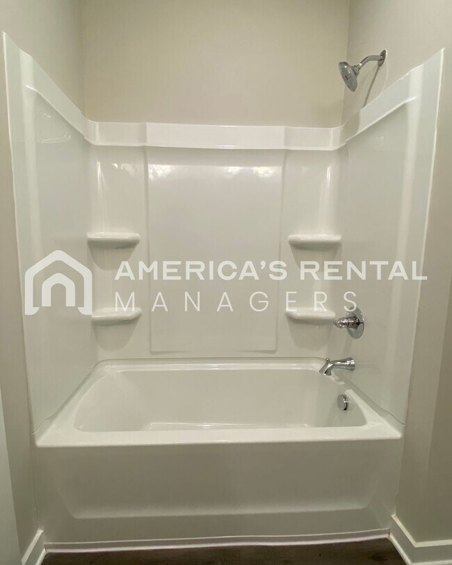 Building Photo - Home for Rent in Jemison, AL... View with 48 Hours Notice!