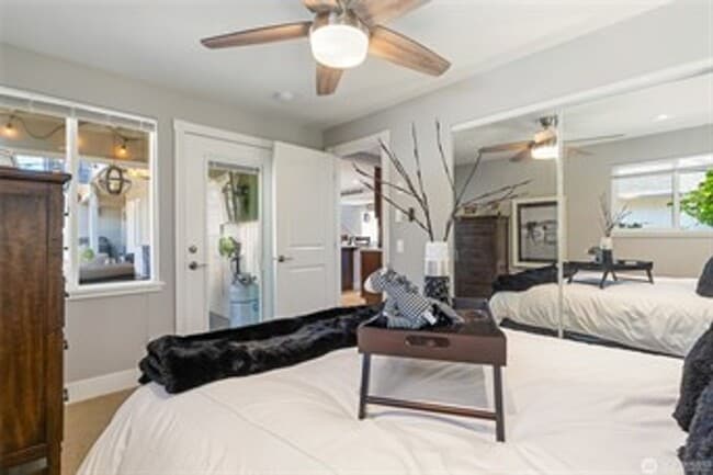 Building Photo - Gorgeous 5 Bedroom Home with Bayview - Bir...