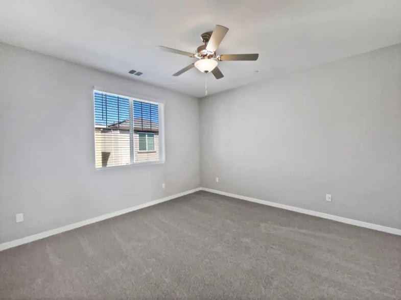 Building Photo - 4074 Southampton St