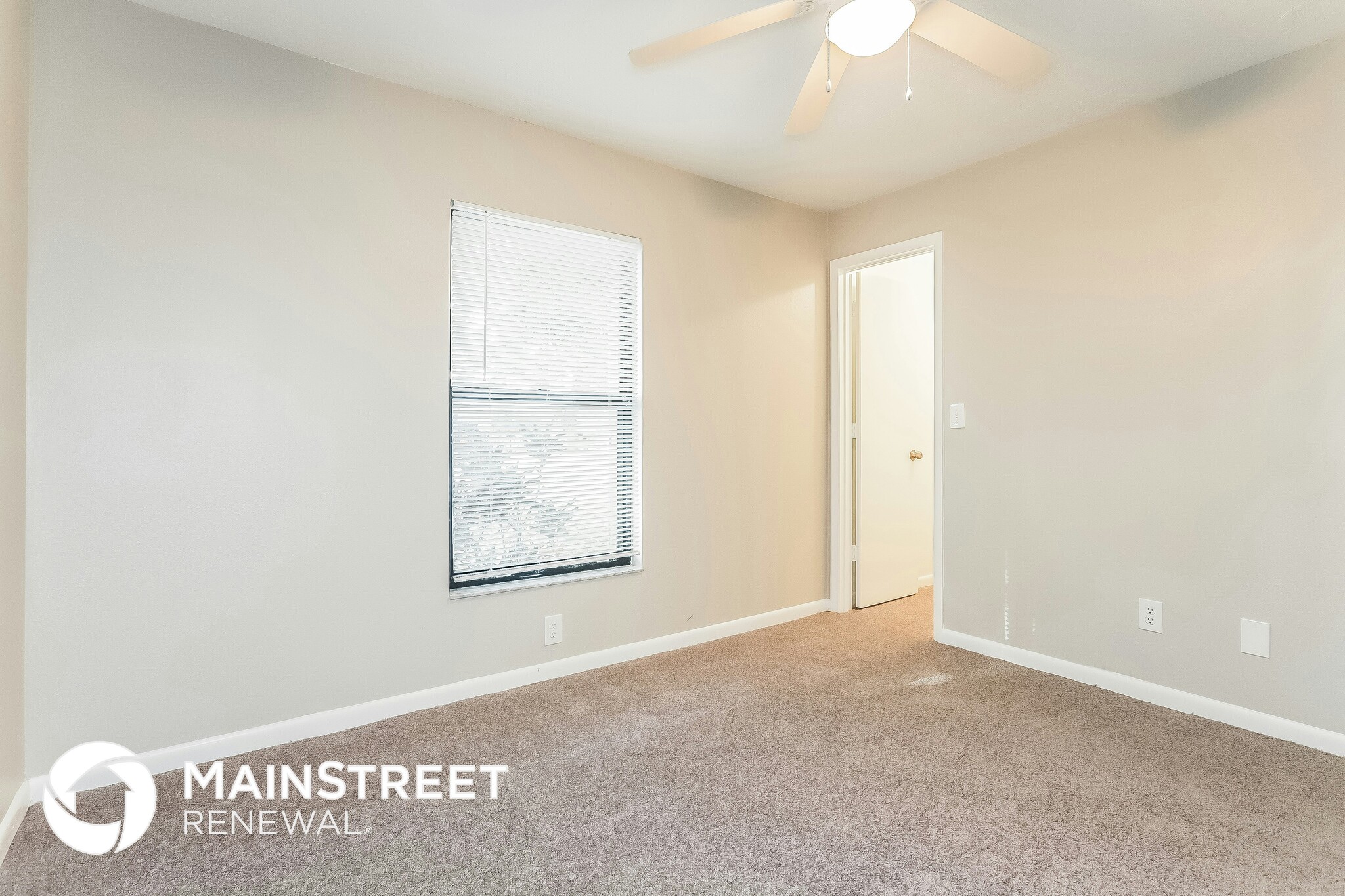 Building Photo - 4048 Chelsea Ln