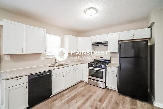 Building Photo - 2021 N York St