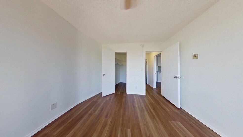 Building Photo - 5555 W 8th St