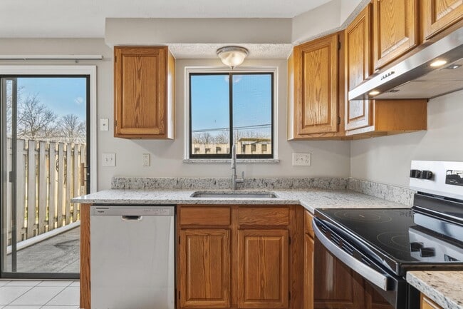 Building Photo - 195 Nottingham Ct