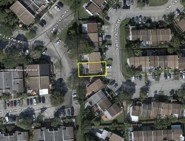 Building Photo - 6902 SW 114th Ave