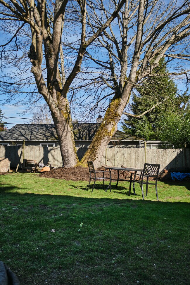 Building Photo - 9734 Dibble Ave NW