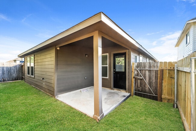 Building Photo - 9923 Piave Drive