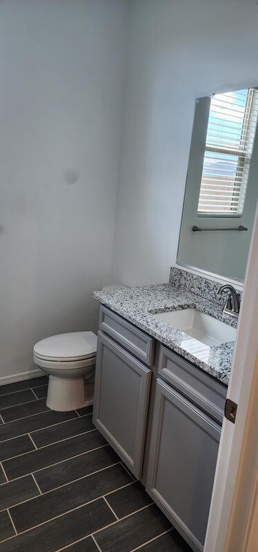 Building Photo - 7822 S Wolf Creek Dr