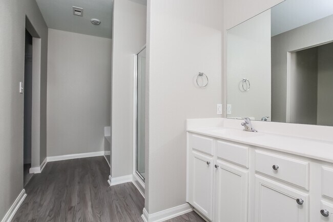 Building Photo - 23079 Bellini Dr