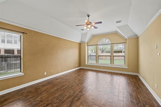 Building Photo - 11812 Sea Shadow Bend