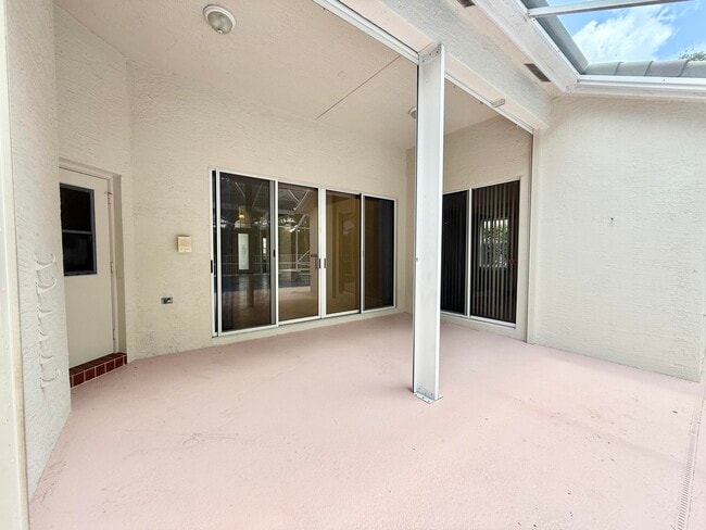 Building Photo - 12310 Riverfalls Ct