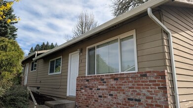 Building Photo - One level in Shewood