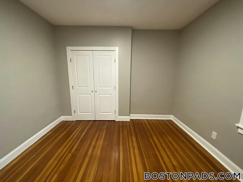 Building Photo - 1238 Blue Hill Ave