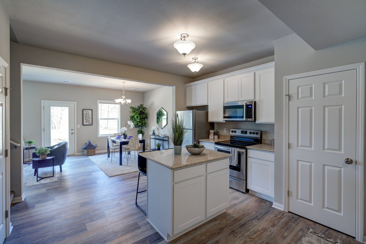 Building Photo - 619 McKay Way