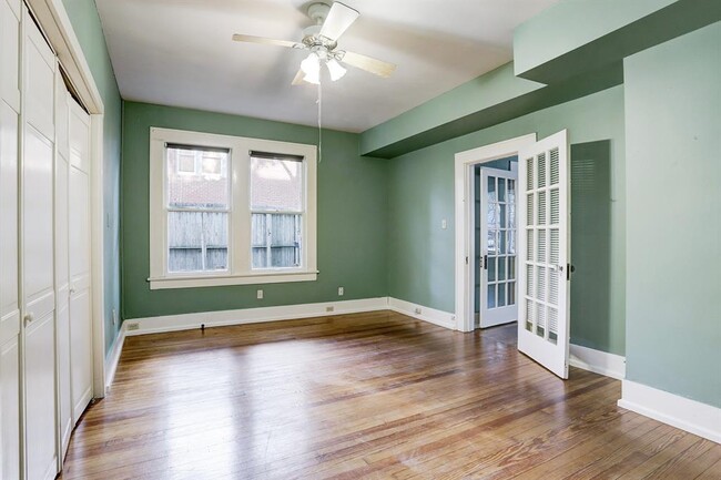 Building Photo - 418 Branard St
