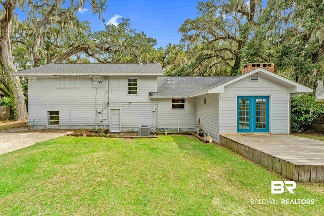 Building Photo - 6425 Village Point Dr