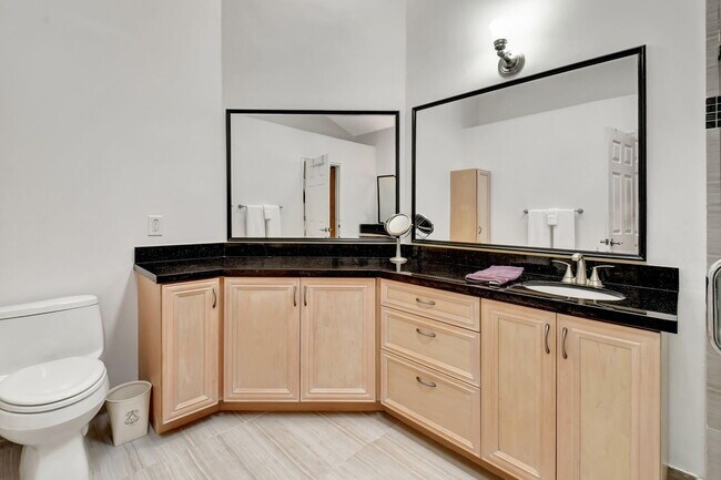 Building Photo - 2469 NW 66th Dr