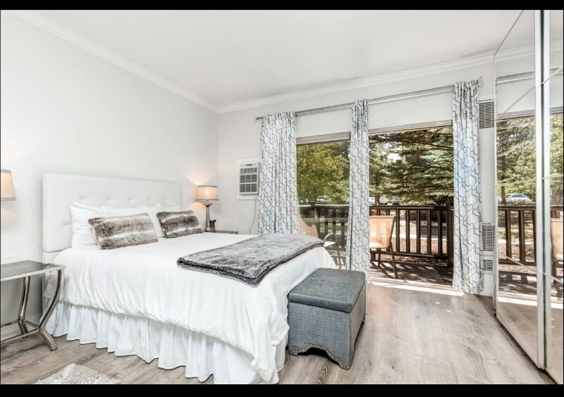 Building Photo - 2325 Sidewinder Dr