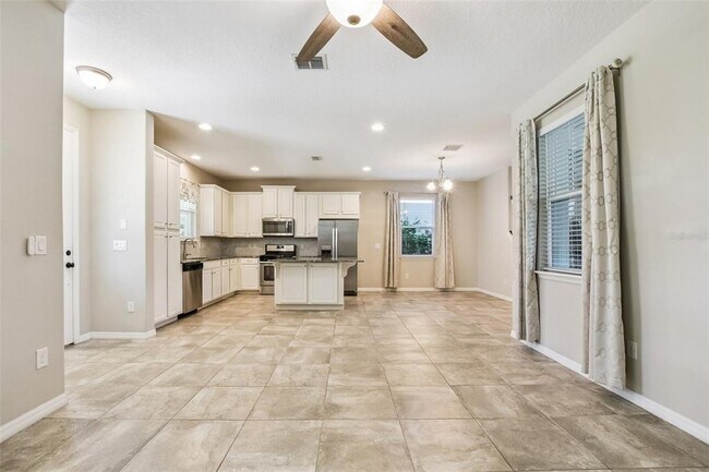 Building Photo - 1108 Lincoln Ridge Loop