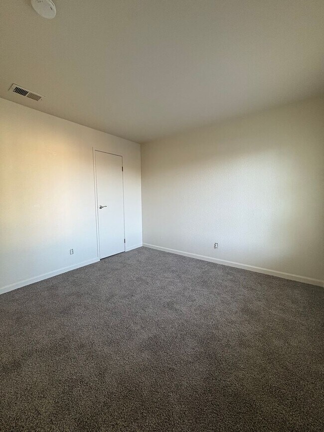Building Photo - One Bedroom at Carson Park Condominiums