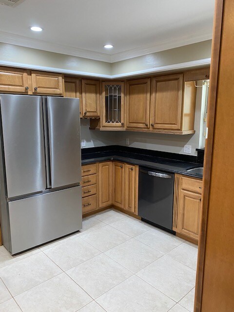 Building Photo - 4285 SE 54th St