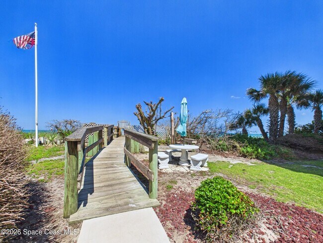 Building Photo - 1125 Jimmy Buffett Mem Hwy