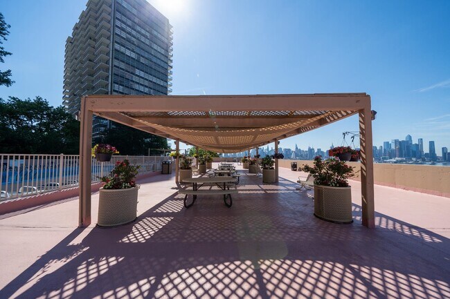 Building Photo - 6040 JFK Blvd E