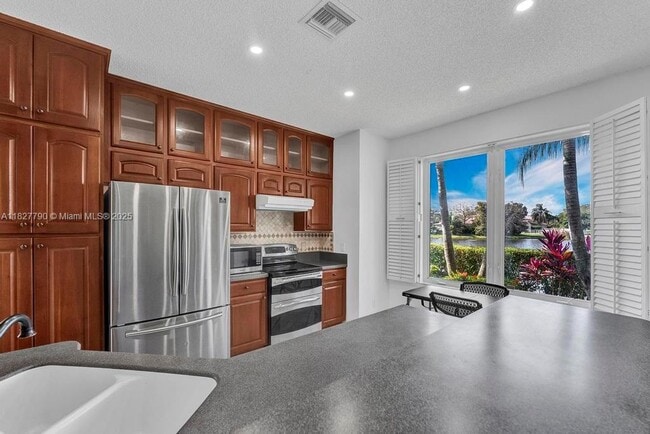 Building Photo - 16226 Opal Creek Dr
