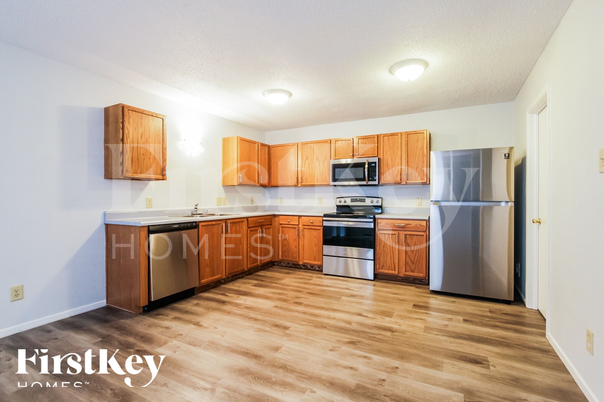 Building Photo - 12662 Courage Crossing