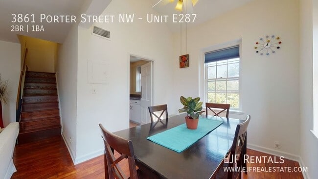 Building Photo - 3861 Porter St NW