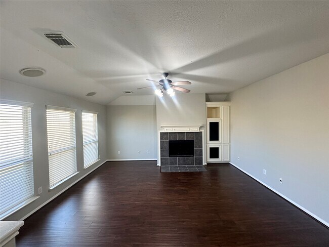 Building Photo - 18822 Appletree Ridge Rd