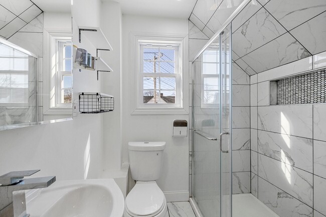 Building Photo - 20 Bell Rock St