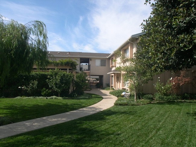 Building Photo - Patterson Lane Apartments