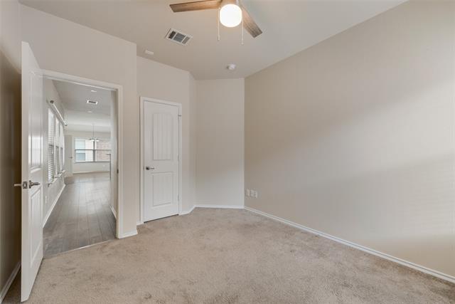 Building Photo - 1077 Hampton Bay Dr