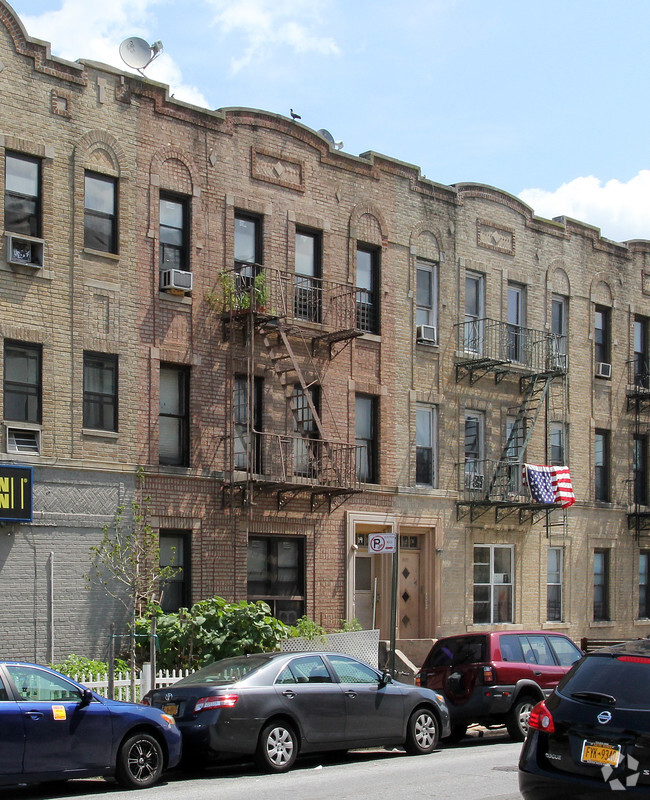Primary Photo - 1407 35th St
