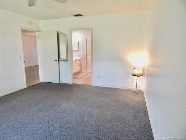 Building Photo - 1600 SE St Lucie Blvd