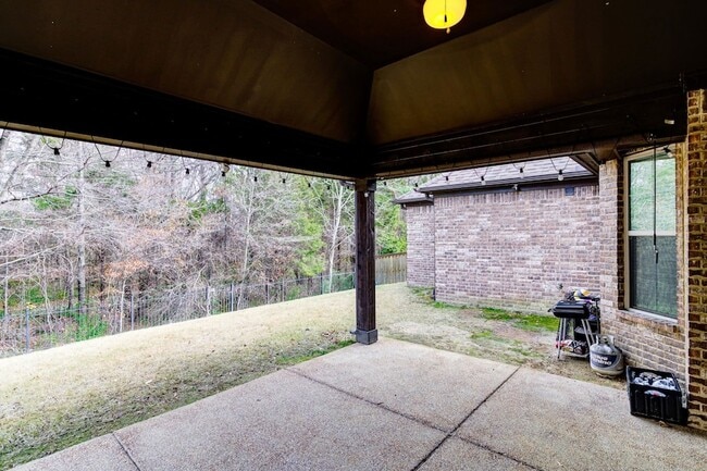 Building Photo - 8764 Brunswick Forest Dr